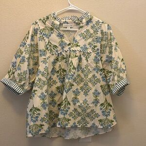 She + Sky womans  Blue & Green Floral Ruffle Collar Blouse